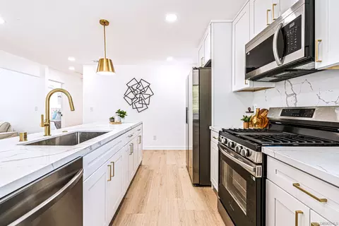 Kitchen - 4796 Harbinson Ave, La Mesa, CA 91942 photo 5 of 9