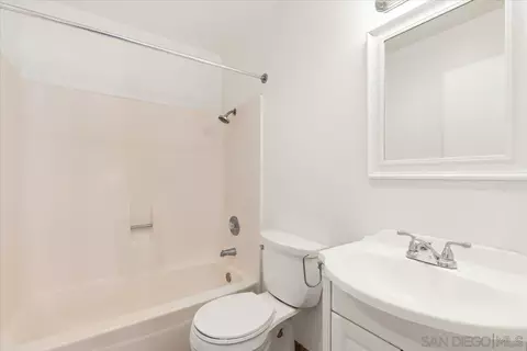 Bath - 5470 Baltimore Dr #8, La Mesa, CA 91942 photo 1 of 2