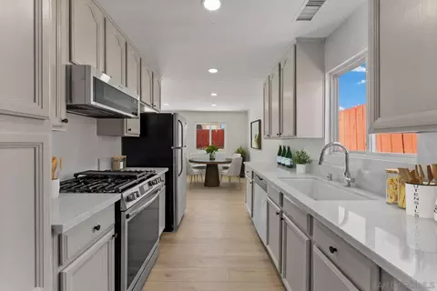 Kitchen - 526 Osage, Spring Valley, CA 91977 photo 1 of 2