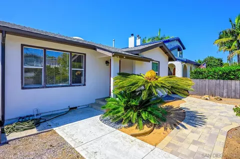 Exterior - 615 S Clementine St, Oceanside, CA 92054 photo 14 of 18