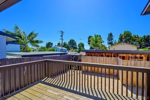 Exterior - 615 S Clementine St, Oceanside, CA 92054 photo 6 of 18