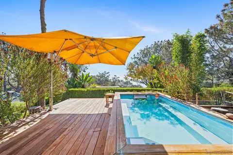 Exterior - 144 Ocean View Ave, Del Mar, CA 92014 photo 32 of 40