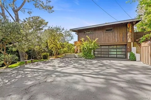 Exterior - 144 Ocean View Ave, Del Mar, CA 92014 photo 16 of 40
