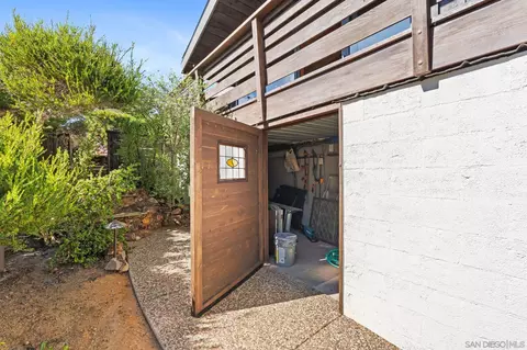 Exterior - 144 Ocean View Ave, Del Mar, CA 92014 photo 37 of 40