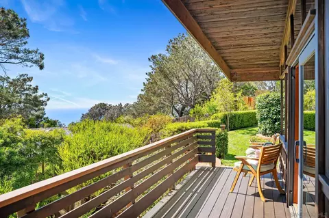 Exterior - 144 Ocean View Ave, Del Mar, CA 92014 photo 3 of 40
