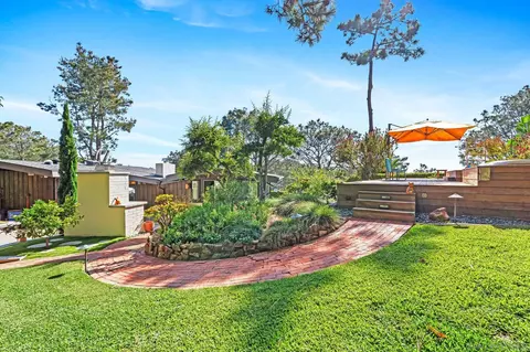 Exterior - 144 Ocean View Ave, Del Mar, CA 92014 photo 28 of 40