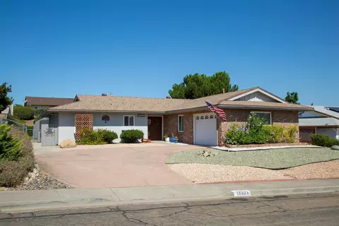 16924 Bellota Dr, San Diego, CA 92128