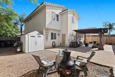 Exterior - 901 Stoneys Ln, El Cajon, CA 92021 photo 3 of 12