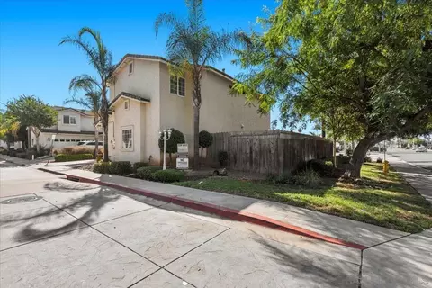 Exterior - 901 Stoneys Ln, El Cajon, CA 92021 photo 12 of 12