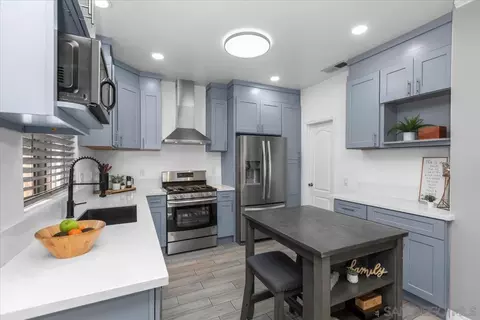 Kitchen - 901 Stoneys Ln, El Cajon, CA 92021 photo 5 of 5