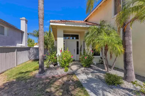 Exterior - 33262 Calle Langarica, Temecula, CA 92592 photo 5 of 13