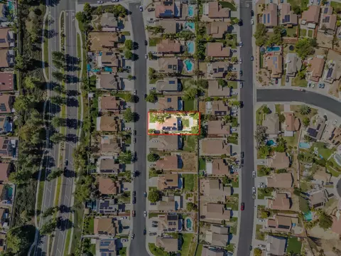 View/Area - 33262 Calle Langarica, Temecula, CA 92592 photo 6 of 6