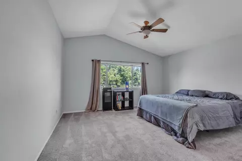 Bedroom - 33262 Calle Langarica, Temecula, CA 92592 photo 1 of 4