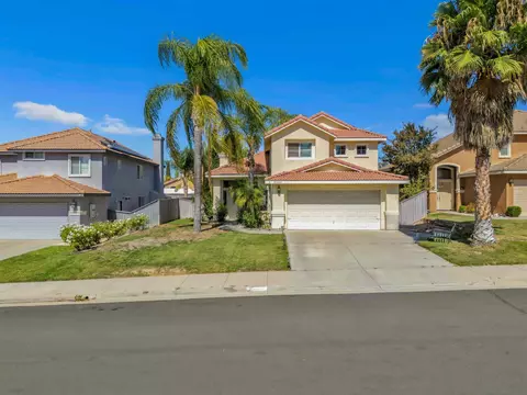 Exterior - 33262 Calle Langarica, Temecula, CA 92592 photo 2 of 13