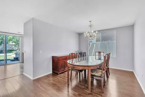 Dining - 33262 Calle Langarica, Temecula, CA 92592 photo 2 of 3