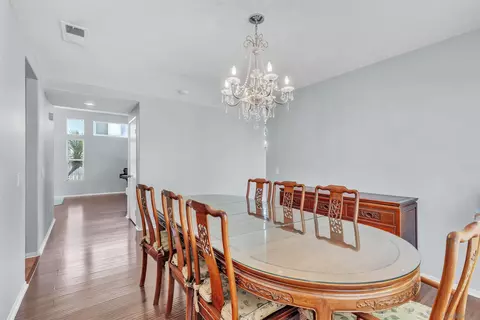 Dining - 33262 Calle Langarica, Temecula, CA 92592 photo 3 of 3