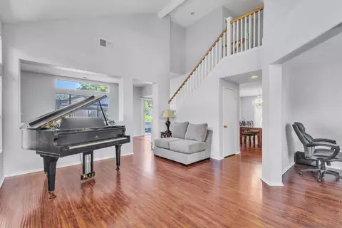 Other - 33262 Calle Langarica, Temecula, CA 92592 photo 4 of 8