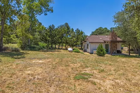 Exterior - 4756 Glenside Rd, Santa Ysabel, CA 92070 photo 15 of 23