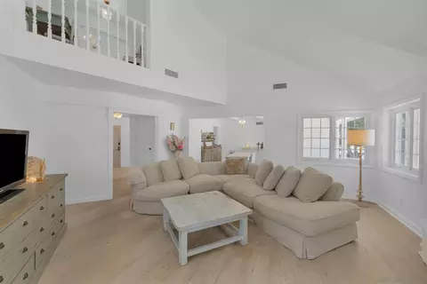 Living - 4756 Glenside Rd, Santa Ysabel, CA 92070 photo 1 of 5