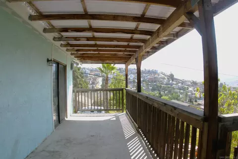 Exterior - 1130 Buena Vista Ave, Spring Valley, CA 91977 photo 7 of 11