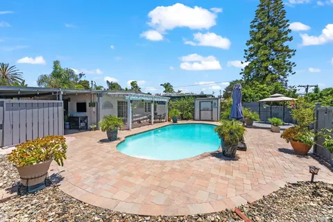 Exterior - 7195 Macquarie St, La Mesa, CA 91942 photo 10 of 19
