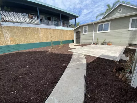 Exterior - 1223 Division St, Oceanside, CA 92054 photo 3 of 5