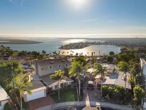 3212 Donley St, San Diego, CA 92117