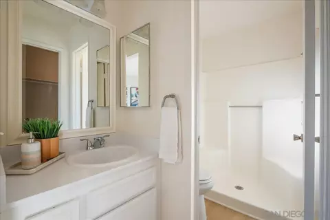 Bath - 231 San Dimas Ave, Oceanside, CA 92057 photo 2 of 2