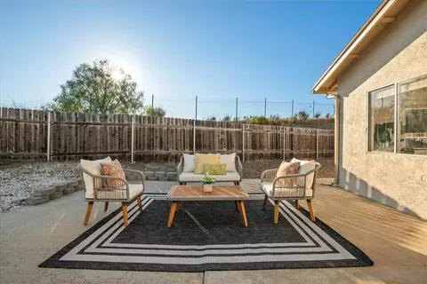 Exterior - 231 San Dimas Ave, Oceanside, CA 92057 photo 5 of 8