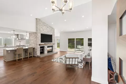 Living - 1458 Clark Ct, Vista, CA 92081 photo 1 of 7