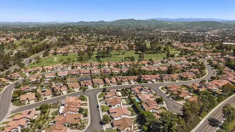 View/Area - 1458 Clark Ct, Vista, CA 92081 photo 6 of 7