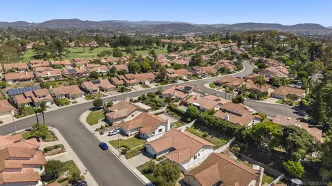 View/Area - 1458 Clark Ct, Vista, CA 92081 photo 4 of 7