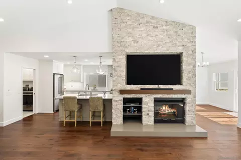 Other - 1458 Clark Ct, Vista, CA 92081 photo 3 of 11
