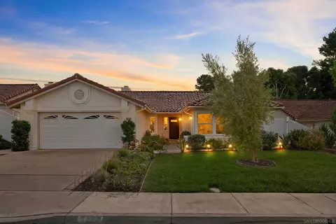 Exterior - 1458 Clark Ct, Vista, CA 92081 photo 2 of 11