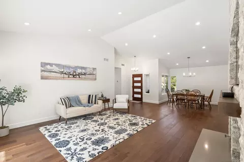 Living - 1458 Clark Ct, Vista, CA 92081 photo 5 of 7