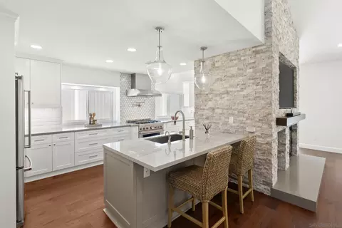 Kitchen - 1458 Clark Ct, Vista, CA 92081 photo 1 of 11