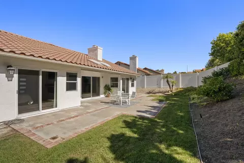 Exterior - 1458 Clark Ct, Vista, CA 92081 photo 11 of 11