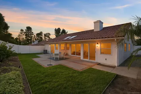 Exterior - 1458 Clark Ct, Vista, CA 92081 photo 8 of 11