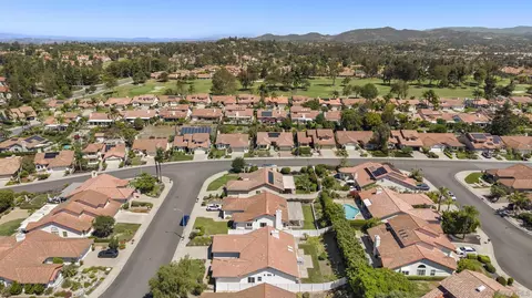 View/Area - 1458 Clark Ct, Vista, CA 92081 photo 5 of 7
