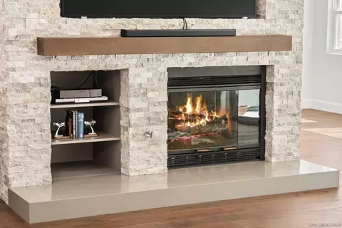 Living - 1458 Clark Ct, Vista, CA 92081 photo 7 of 7