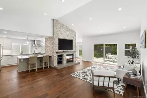 Living - 1458 Clark Ct, Vista, CA 92081 photo 2 of 7