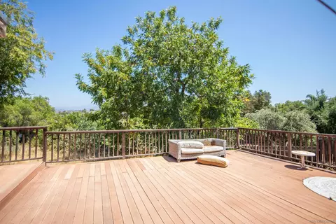 9103 Paradise Park Dr, Lakeside, CA 92040 photo 3