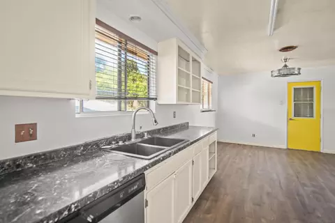 9103 Paradise Park Dr, Lakeside, CA 92040 photo 16