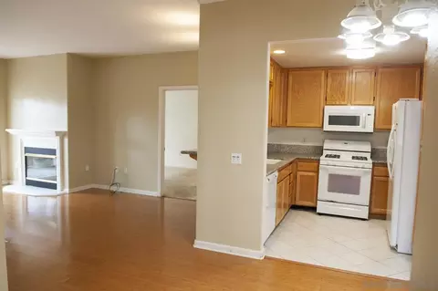 585 Lands End Way #232, Oceanside, CA 92058 photo 5