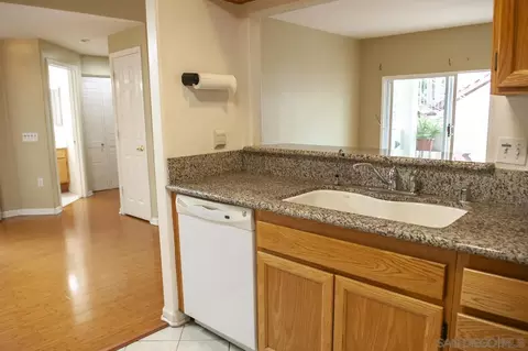 585 Lands End Way #232, Oceanside, CA 92058 photo 7