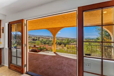 41590 De Portola Rd, Temecula, CA 92592 photo 6