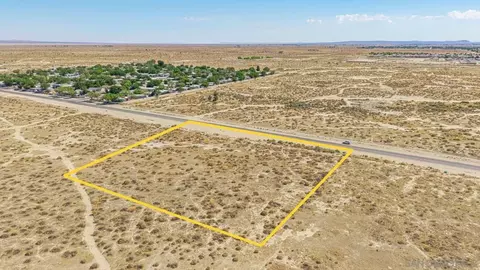 0 Challenger Way #5, Lancaster, CA 93535