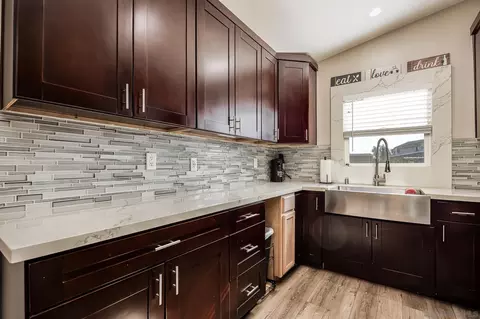Kitchen - 576 Jeffree St, El Cajon, CA 92020 photo 3 of 3