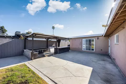 Exterior - 576 Jeffree St, El Cajon, CA 92020 photo 6 of 8