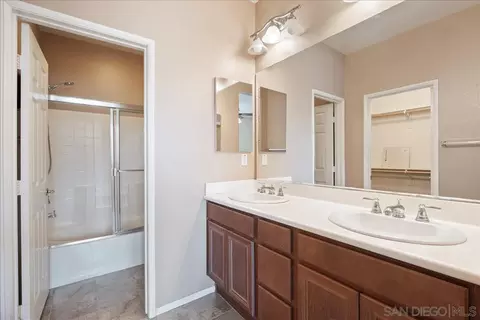 Bath - 1050 Iron Wheel St, Santee, CA 92071 photo 2 of 4